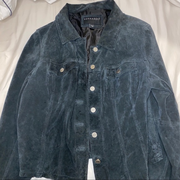 Custom Chanel reflective jacket - Picture 3 of 4